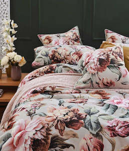 Bed Linen: Maxima Duvet Set