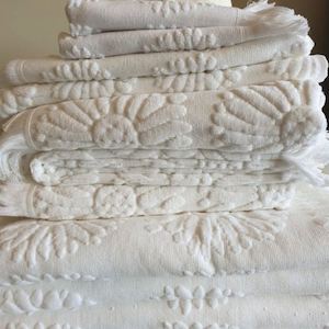 Towels: Daisy Bath Towel