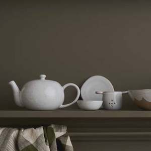 Kitchen Tableware: Breakfast in Bed Tea Strainer