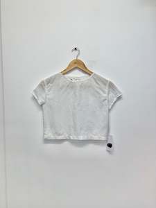 Size 10: jas crop tee | 11