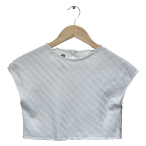 Size 10: crop tee | sample 10