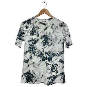 Size 12: liam tee | 12 second