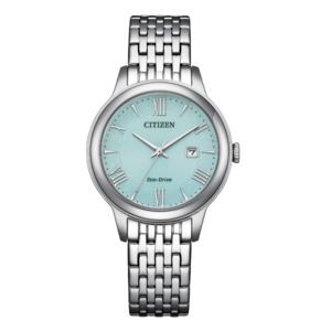 Womens Silver Watch: Classic