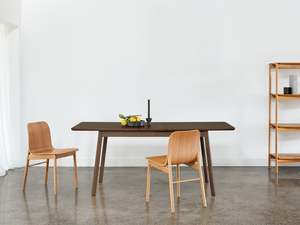 Dining Tables: Radial Extendable Table
