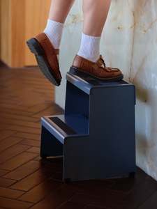 Furniture: Supply Stool