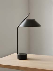 Stelton Vinkel Portable LED lamp