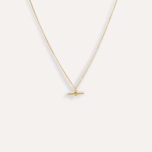 Jewellery: Everyday Delicate T Bar Necklace