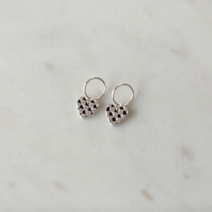 Jewellery: Check Crush Sleepers - Silver