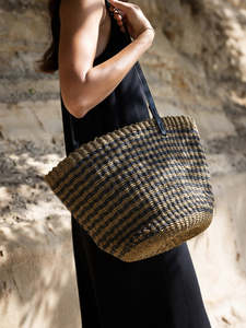 Fashion: Bring It Bag | Black / Moss