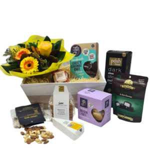 Flower and Gourmet Gift Box