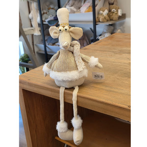 Products: Mr Christmas Rat