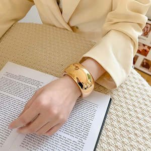 Ovalyn Hinged Cuff Bangle