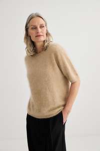 Laing Cashmere Soft Beige T-Shirt