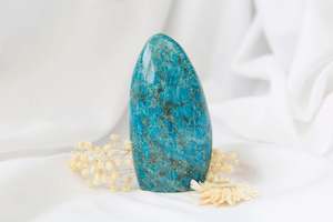 Apatite Freeform #7