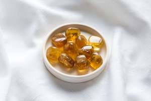 Tumbles: Honey Calcite Tumbles