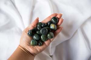 Moss Agate: Moss Agate Tumblestone