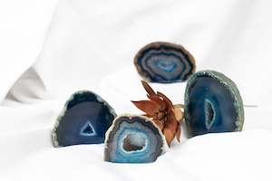 Polished Crystals: Blue Agate Cut Base Geodes