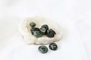 Heart Chakra: Kambaba Jasper Tumblestones