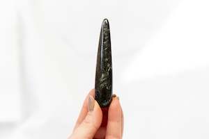 Throat Chakra: Arfvedsonite Wand