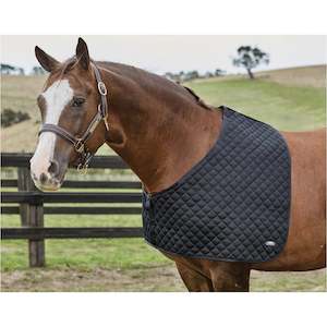 Horse Rug: Weatherbeeta Deluxe Shoulder Guard