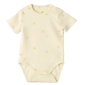 Garbo Friends: Garbo & Friends Button Under Daisy