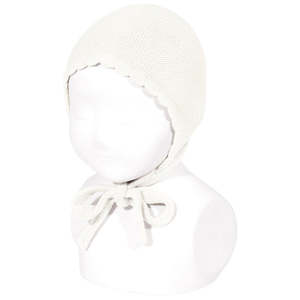 Summer End: Condor Classic Garter Stitch Bonnet Cream