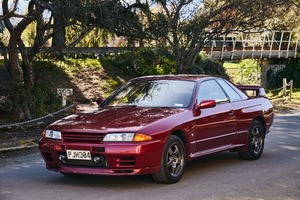 Products: Nissan Skyline GTR (R32) - Classic Car Auctions