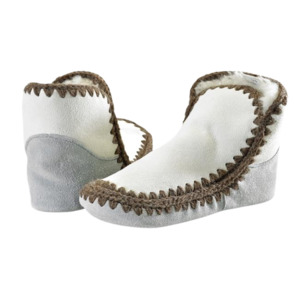 Footwear: Snuggle Feet - Natural