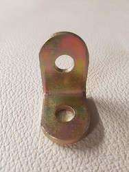 Mounting Hardware: 90 degree "L" bracket