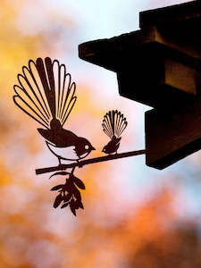 Fathers Day: Extra Large Piwakawaka (Fantail) with Chick