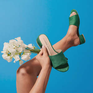 Zayne Sandal in Emerald