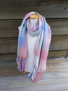 Fashion Accessories: Fluffy Check Scarf