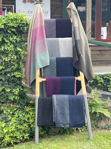 Possum Merino Ombre Throw / Blanket