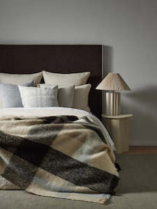 Weave Home: Weave Kinloch Throw in Cocoa