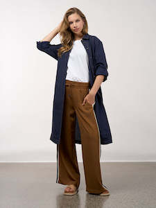 Bottoms: Aspect Pant in Cinnamon