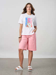 New Arrivals: Outro Tee White Melody