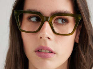 Mia Reading Glasses in Green