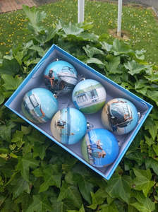 Secret Santa Ideas Under 60: NZ Summer Christmas Baubles Set of 6