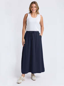 Evolve Skirt in Navy