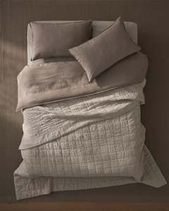 Ravello Coverlet in Bone