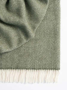 Weave Home: Magnus Wool Blanket in Olive
