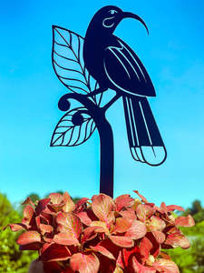 New Creation Small Metal Bird Huia