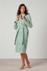 Baksana: Gia Robe