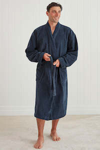 Baksana: Fabian Robe