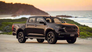 Camping Outdoors: Solar Screens for Mazda BT-50 Double Cab