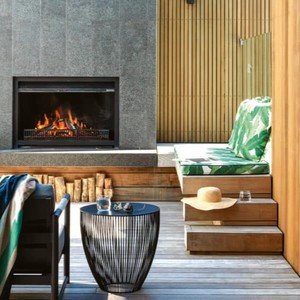 Warmington. Nouveau Outdoor Wood Fire with BBQ Hot Plate & Grill