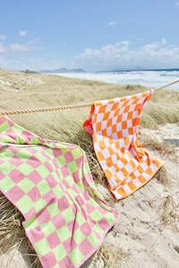 Climax Surf Jumbo Checkered Towels