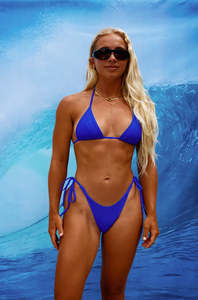 Swimwear Surfsuits: Leonie Triangle Bikini top