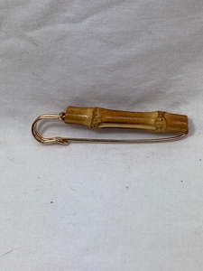 Jewelry And Accessories: Wood stock pin