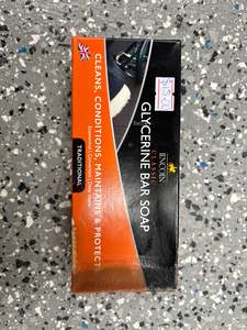 Horse Pony Washer: Damaged saddle soap